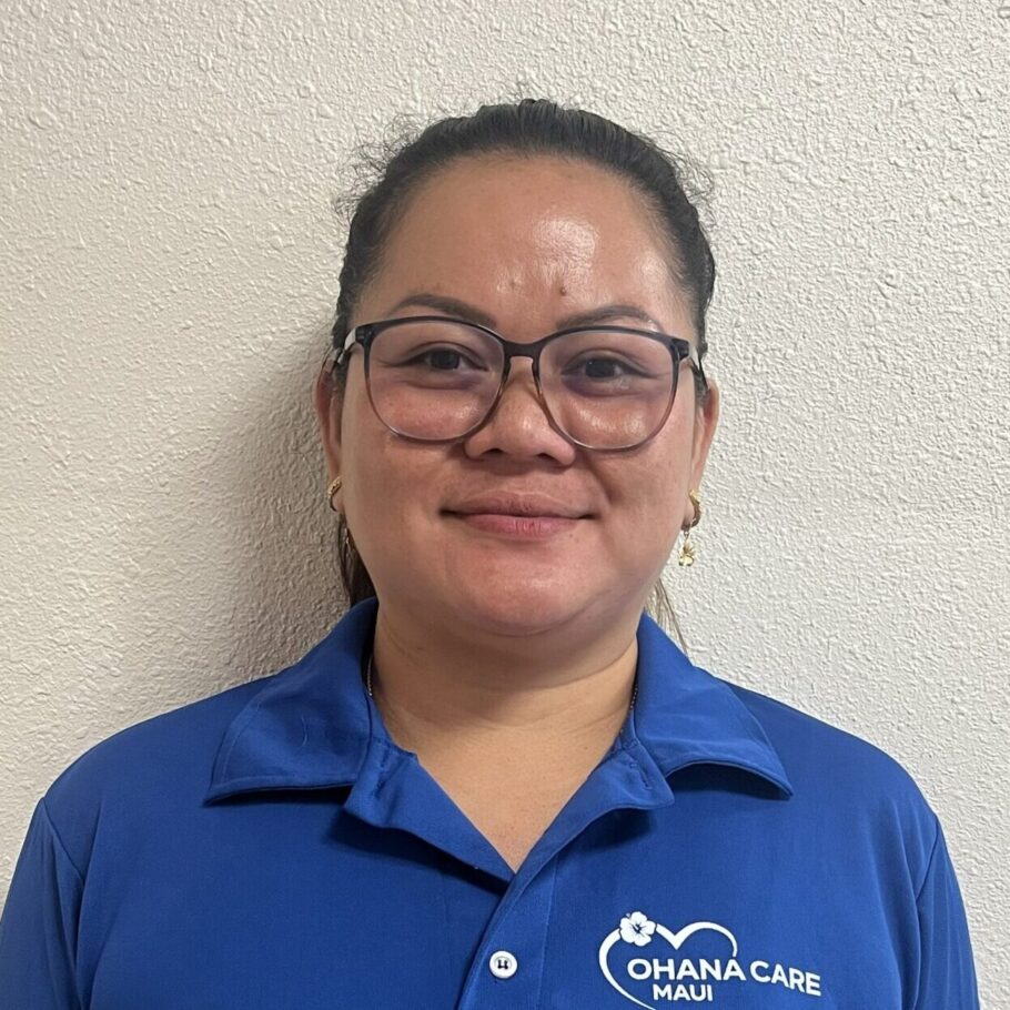 Salazar, Ella Headshot (1)