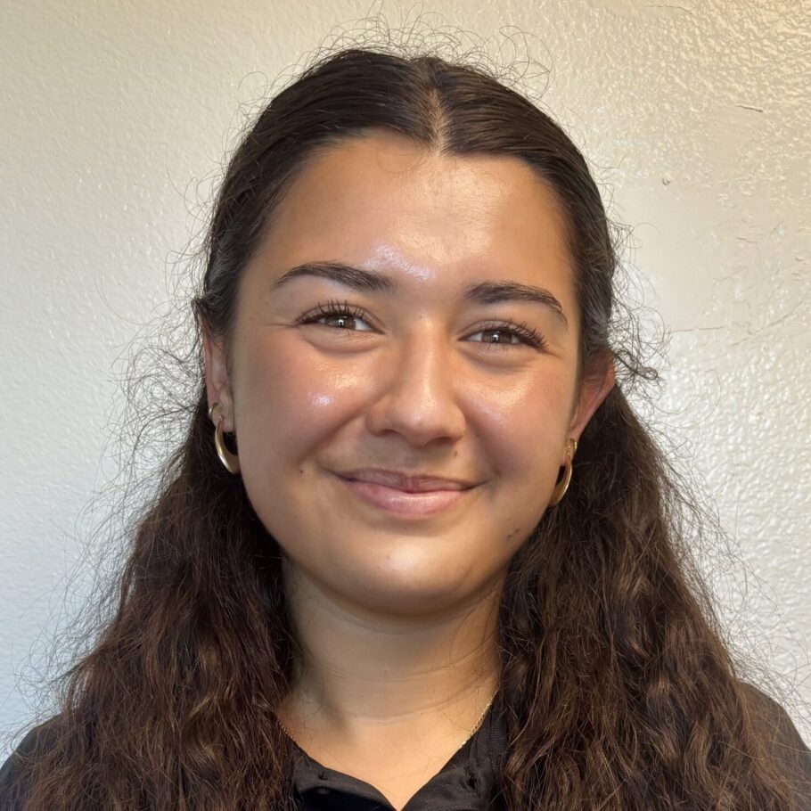Olivia Manoa FT NA 5-2026